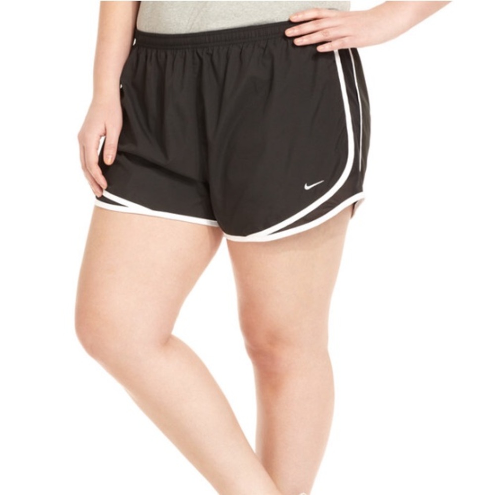 Nike Plus Size Tempo Shorts
